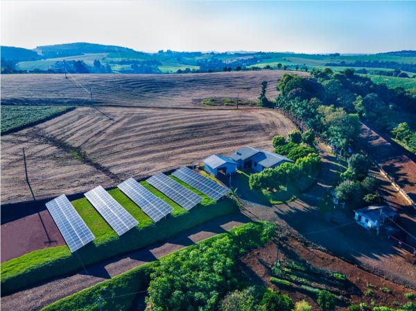 Cerca de 57% do volume de aves da BRF já é produzido com energia limpa