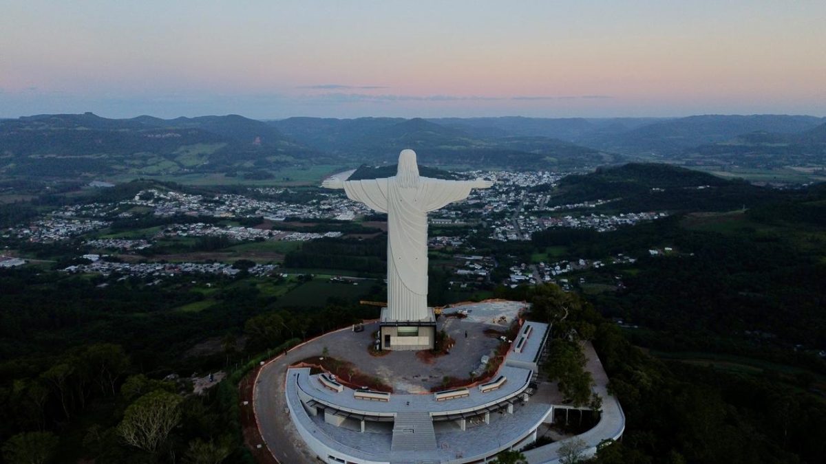 Cristo Protetor de Encantado abre diariamente para visitações em janeiro de 2025