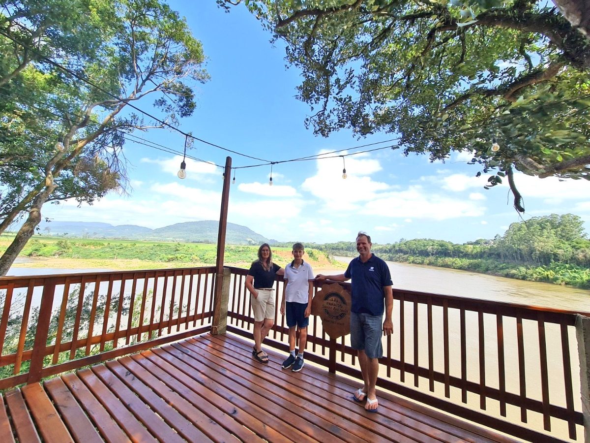 Camping de Colinas oferece paraíso às margens do Rio Taquari