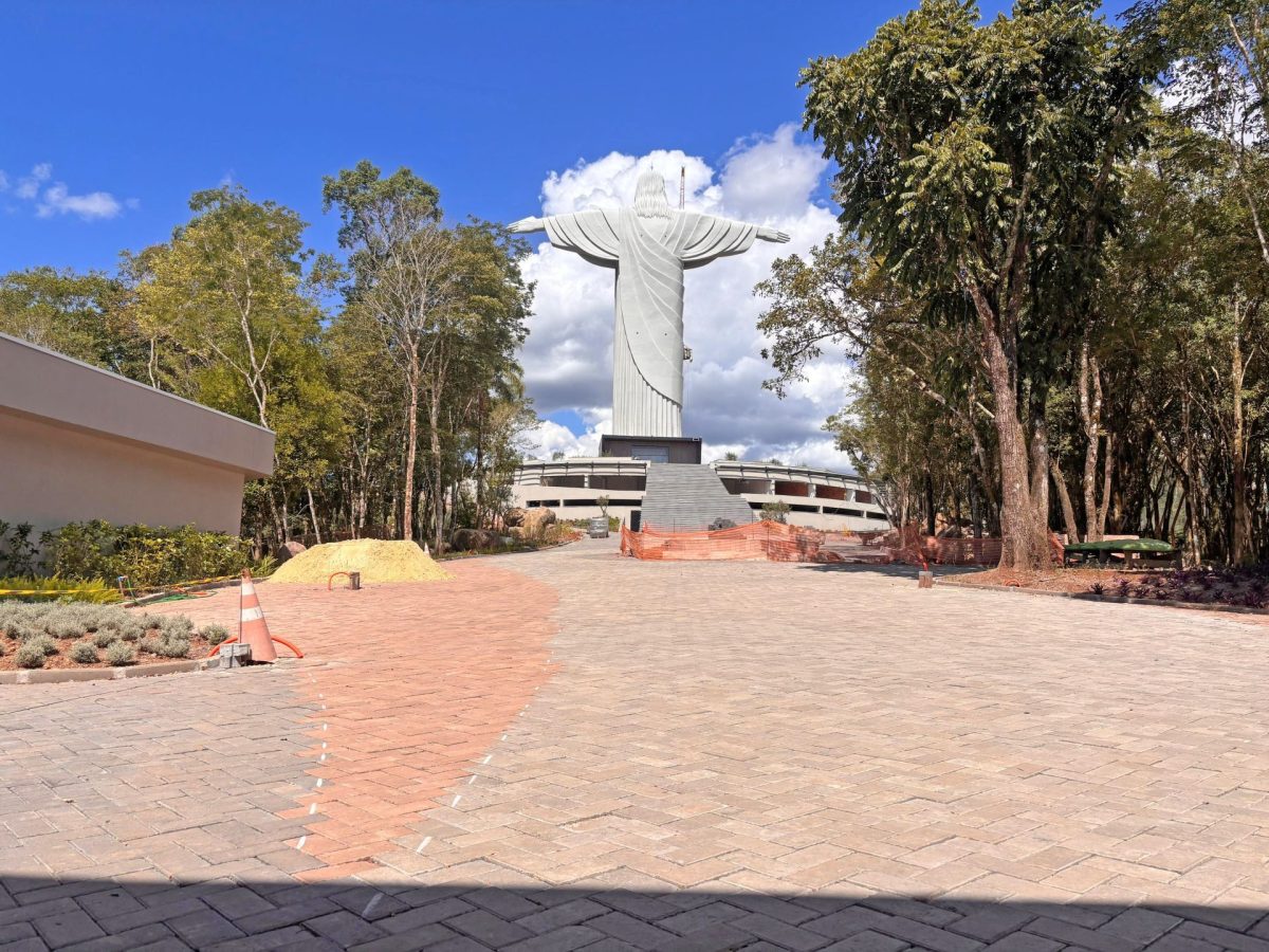 Obras do complexo do Cristo Protetor entram em contagem regressiva