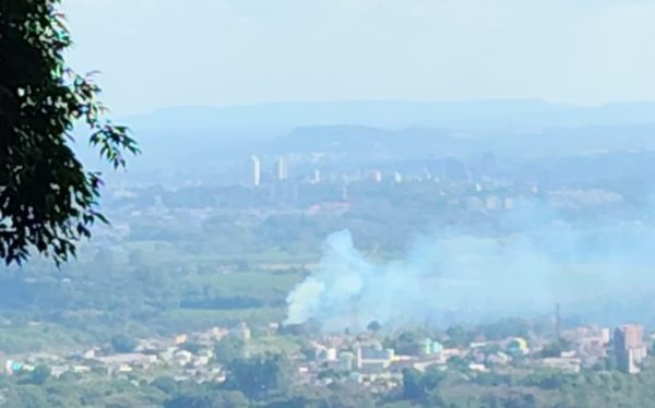 Incêndio pode ter sido causado por brasa de churrasco