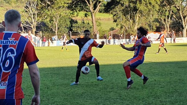 Estrela projeta campeonato municipal