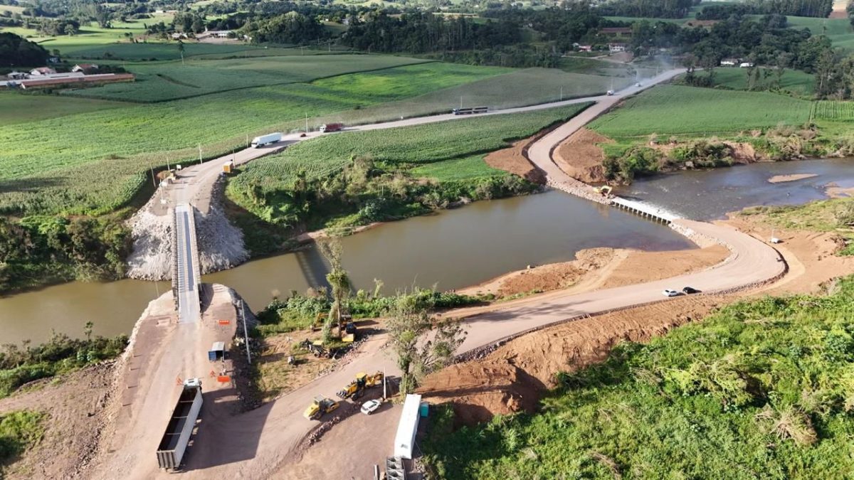 Exército mantém ponte até conclusão da obra na ERS-130