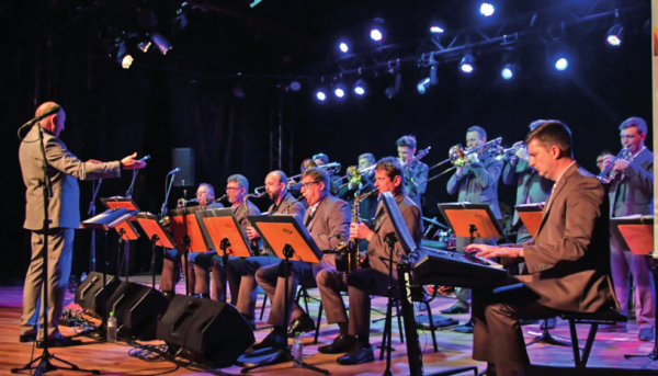 Orquestra de Teutônia celebra 42 anos de história