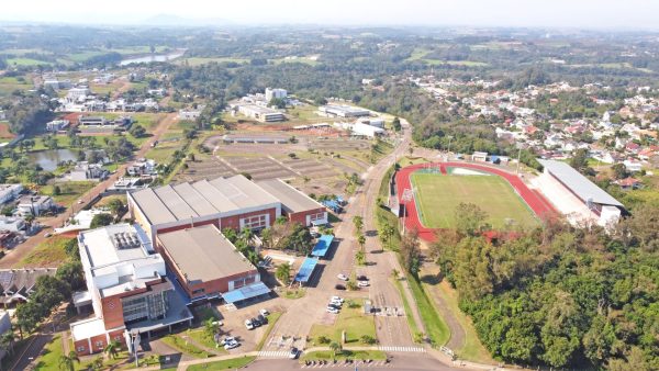 Cerimônia marca posses na Univates e Fuvates