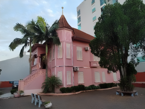 Símbolo da história de Estrela, Casa de Cultura completa 100 anos