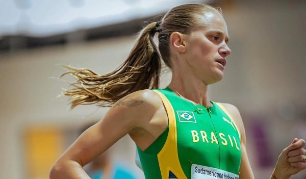 Jaque Weber conquista ouro no Sul-Americano Indoor