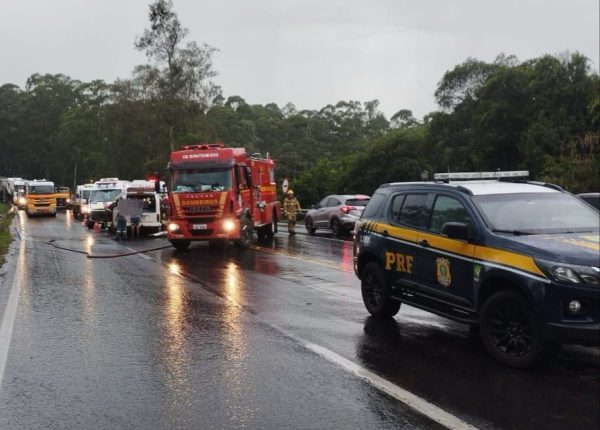 Acidente com Kombi de Taquari deixa sete feridos graves