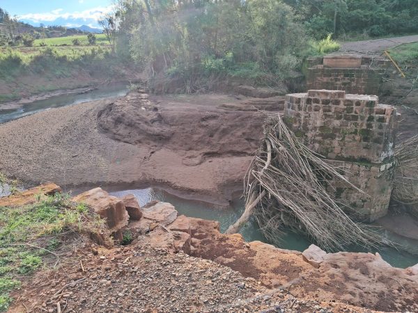 Empresa da Bahia atuará na reconstrução da Ponte de Ferro