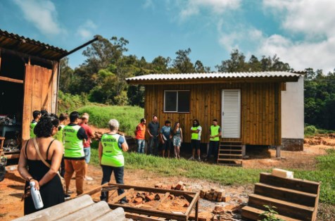 Pomerode entrega mais uma casa à família de Cruzeiro do Sul