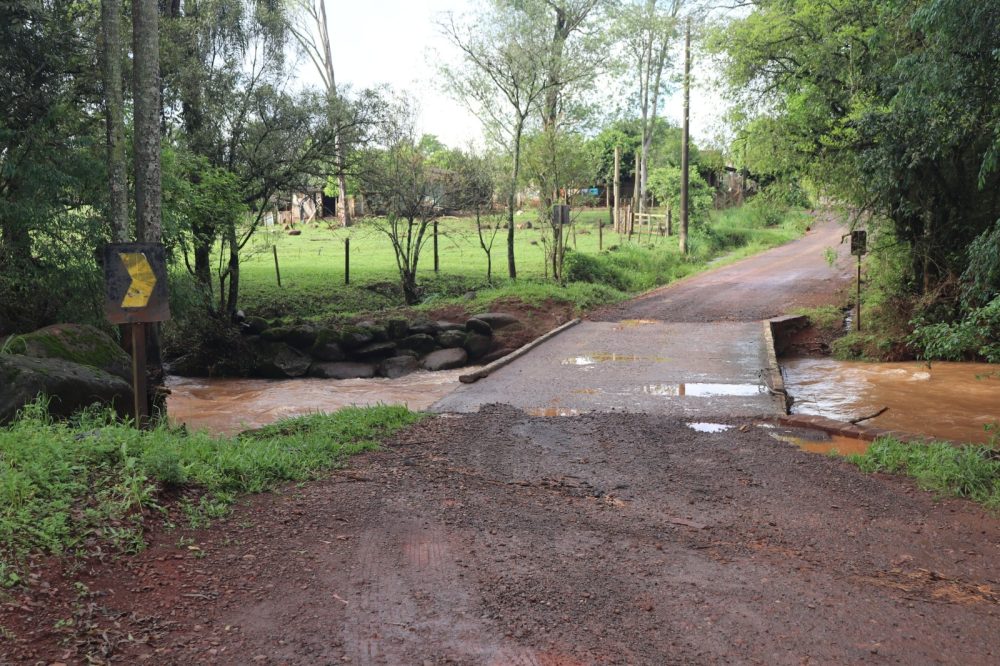 Governo de Mato Leitão busca recursos para construção de duas pontes