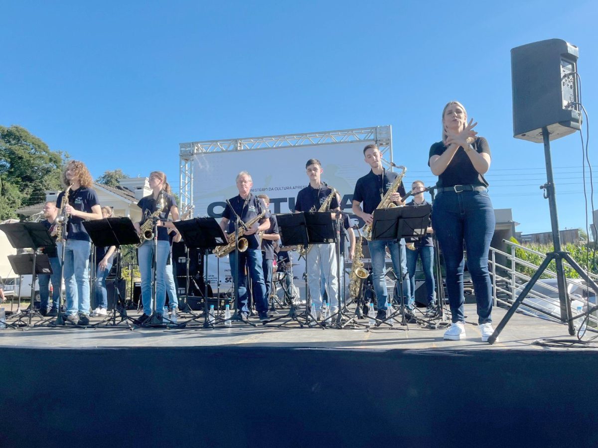 Orquestra faz apresentação gratuita no Circuito dos Vales