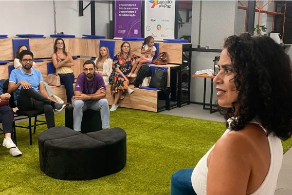 Danielle Cosme fala soobre jornada da liderança no primeiro Innovation Club