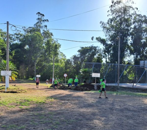 Comunidade se mobiliza para recuperar parque