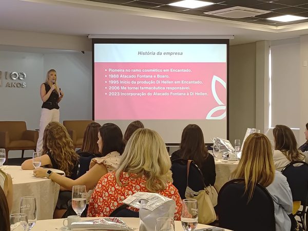 Acil e Fórum da Mulher Empresária promovem palestra sobre mudanças e prosperidade nos negócios