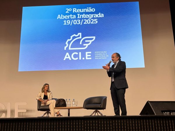 Presidente da Federasul palestra sobre associativismo e liderança