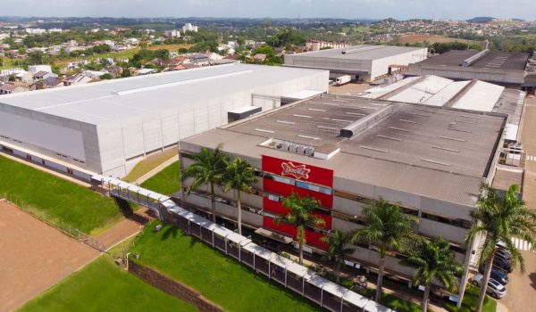 Docile investe R$ 100 milhões e  mira faturar R$ 1 bilhão até 2026