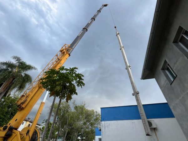 Avança instalação de elevador no Hospital São Gabriel Arcanjo