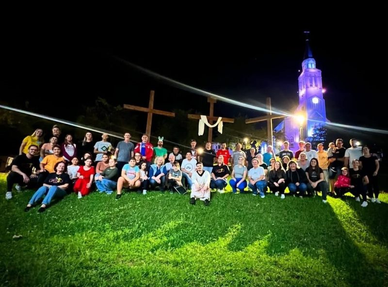 Encontro de Carros Antigos e Paixão de Cristo movimentam Muçum