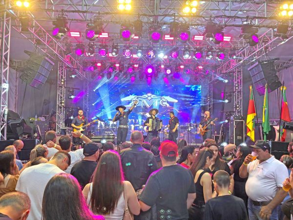 Expo Coqueiro reúne 30 mil pessoas e confirma terceira edição para 2027
