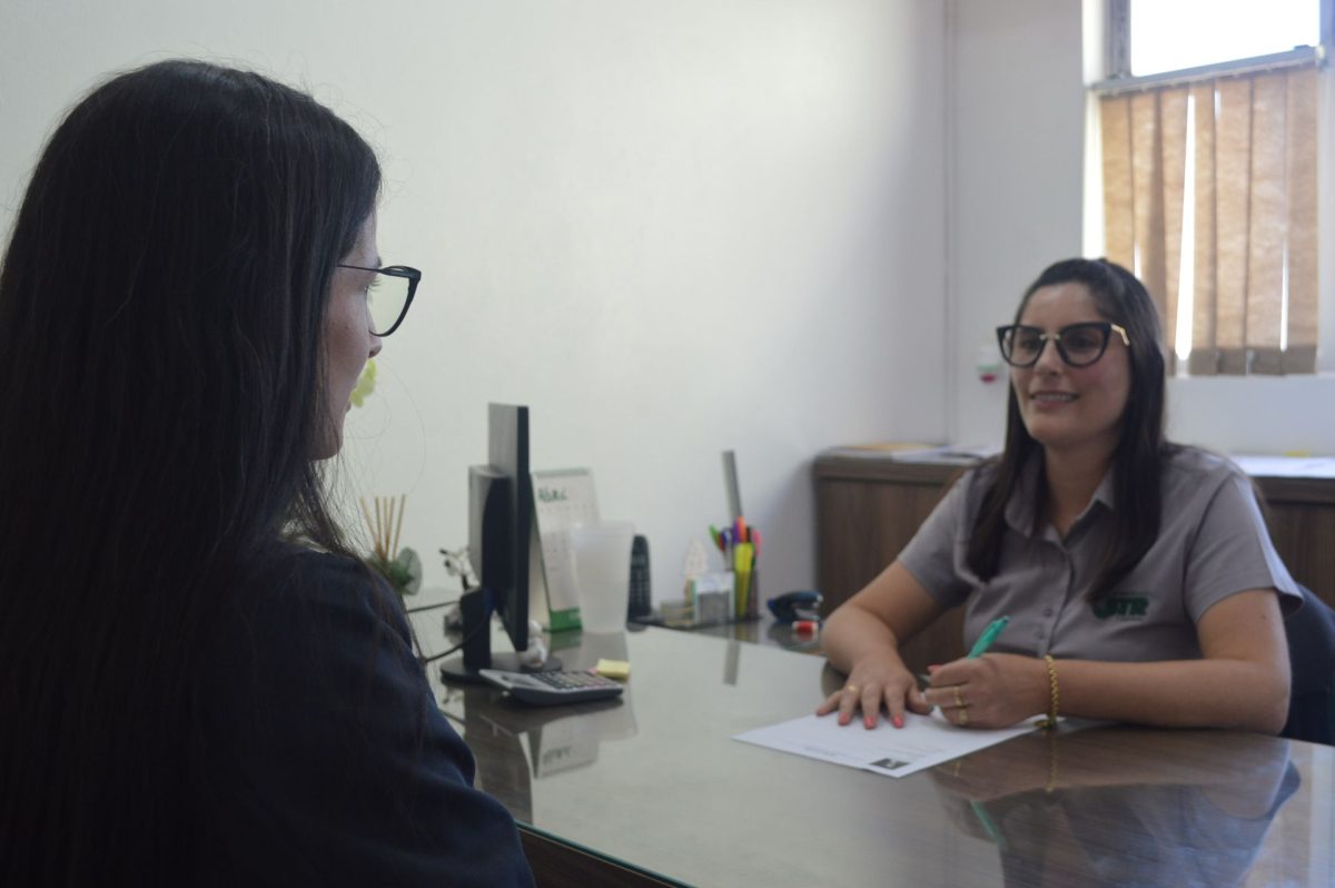 Qual o perfil de profissional que avança e qual fica para trás
