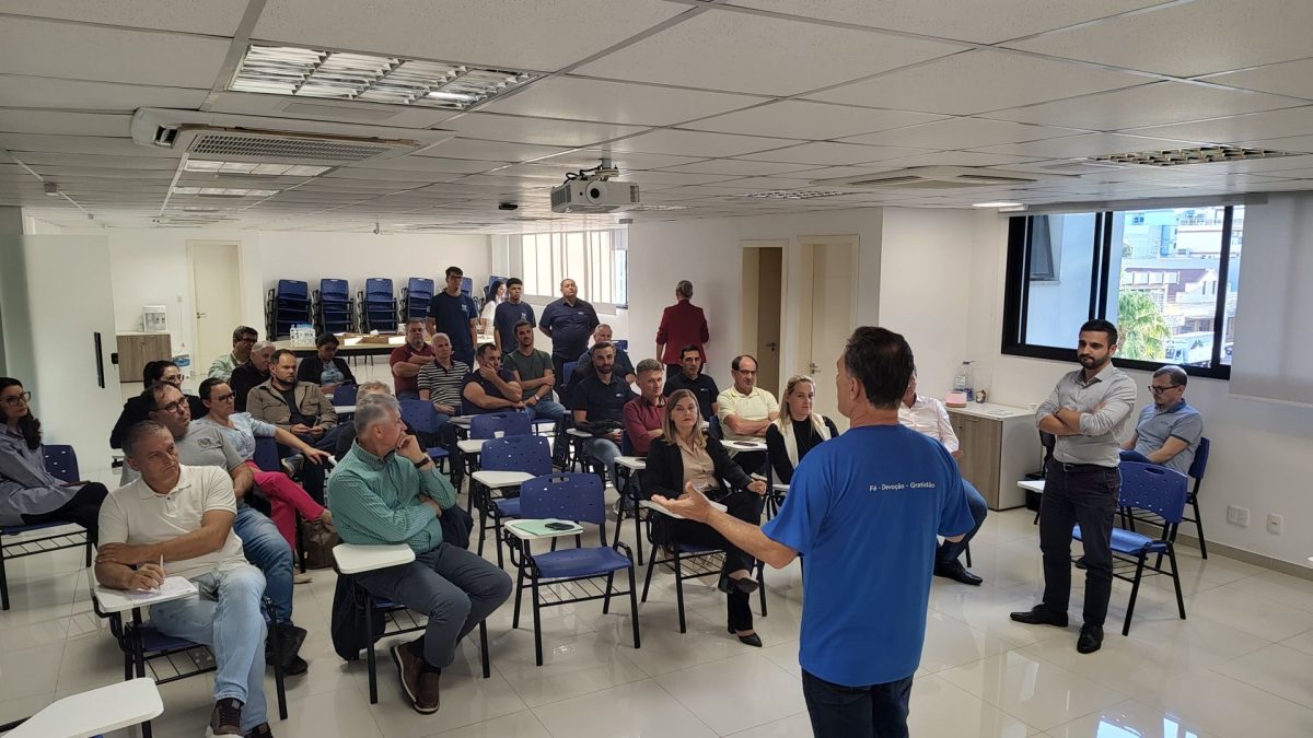 CIC-VT orienta prefeitos da Amat sobre nova etapa do Reconstrói RS