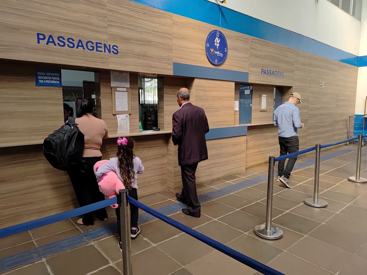 Feriado esgota passagens e rodoviária de Lajeado amplia viagens