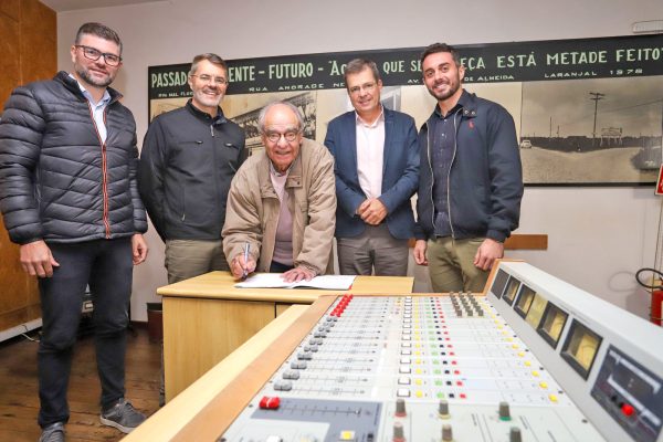 Grupo A Hora compra Rádio Pelotense