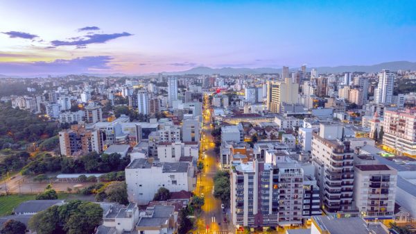 Lajeado cria mutirões e firma convênios para qualificar serviço