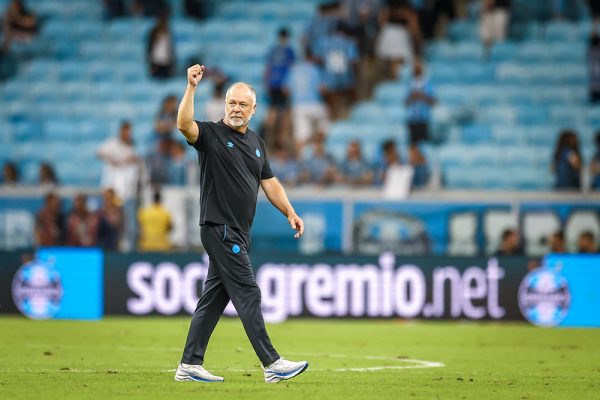 Grêmio empata com o Grau fora de casa