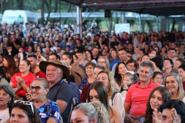 ExpoSanta recebe quase 30 mil pessoas durante três dias de evento