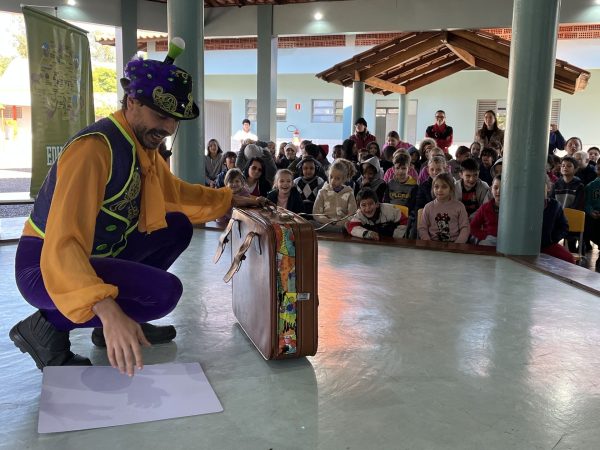 Caravana Educame contempla três escolas em Travesseiro