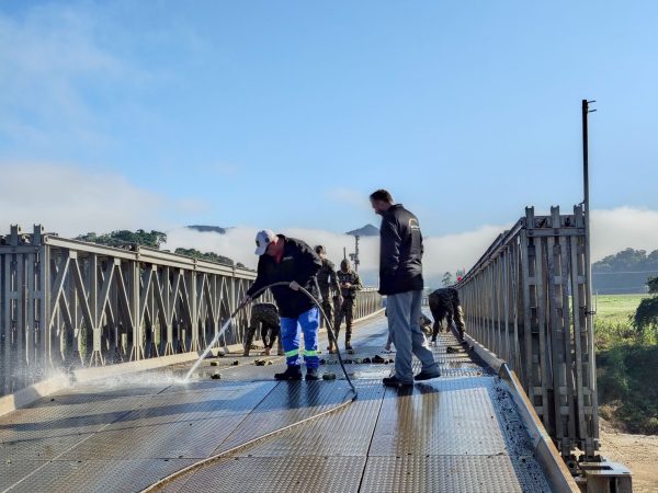 Municípios buscam Estado para reconstruir passagem