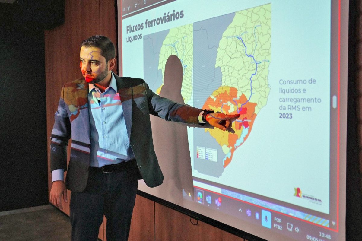Com o respaldo do vice-governador