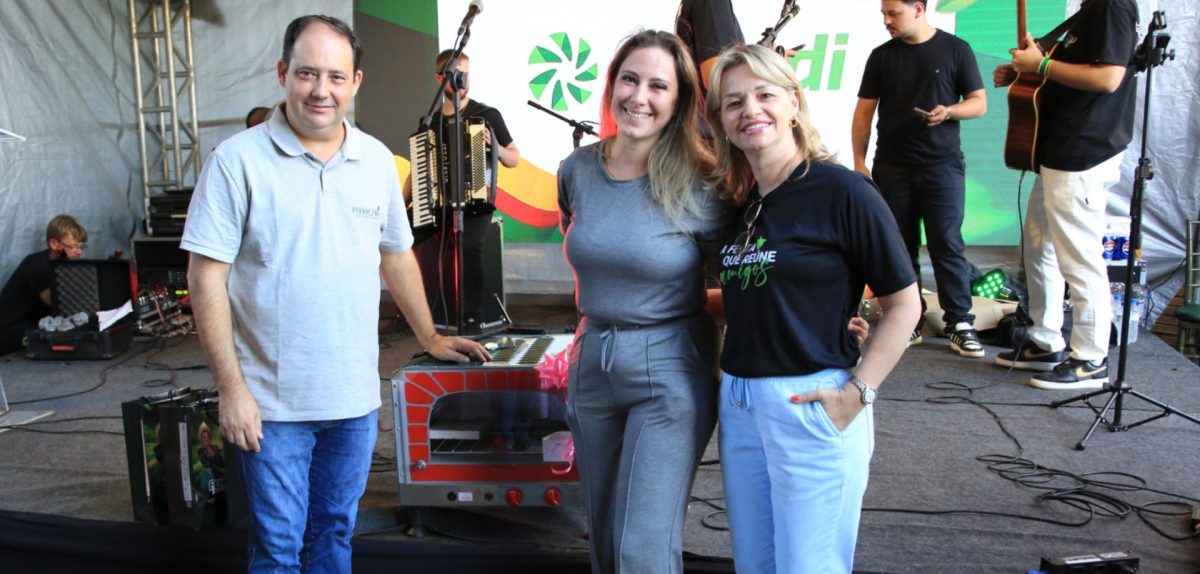Prato intitulado de Pipomate Gourmet vence 4ª Concurso Culinário