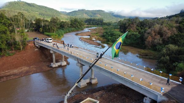 AO VIVO: Confira inauguração da Ponte do Bauereck em Forquetinha