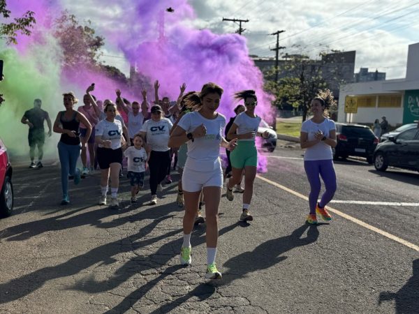 Projeto Mãe que Corre reúne mais de 100 mulheres na primeira edição