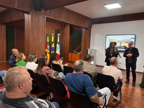 Encantado sedia evento para impulsionar turismo regional