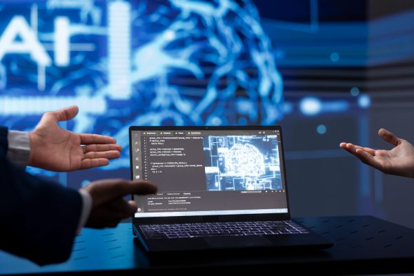 Uso de inteligência artificial ainda é baixo entre empresas brasileiras