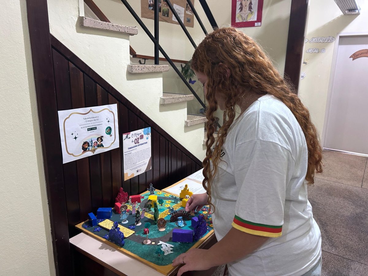 Exposição valoriza trabalhos na sede da 3ª CRE, em Estrela
