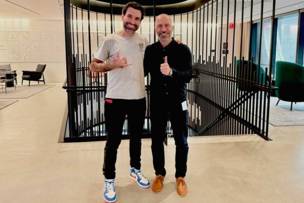 Uber e iFood unem aplicativos