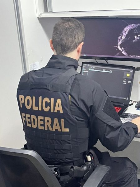 PF apura possível aquisição ilegal de lousas interativas em Santa Cruz do Sul