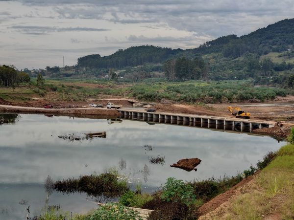 Ponte viabilizada por doações é liberada
