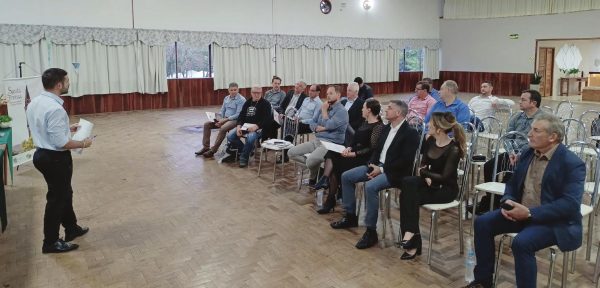 Amat leva pautas prioritárias ao governador em exercício
